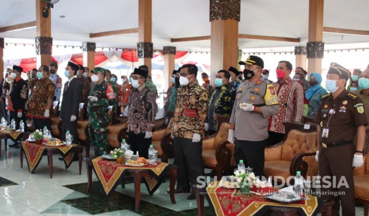 Forkopimda Ikuti Prosesi Pelantikan Bupati dan Wakil Bupati Situbondo Secara Virtual