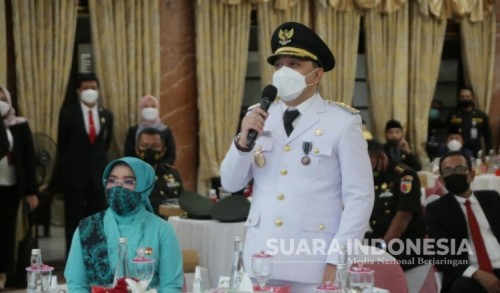 Sumpah Jabatan, Eri Cahyadi Janji Penuhi Kewajiban sebagai Wali Kota Surabaya