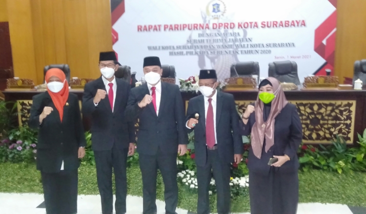 Sertijab Wali Kota Surabaya, Eri-Armudji Diminta Wujudkan Visi Misi saat Kampanye