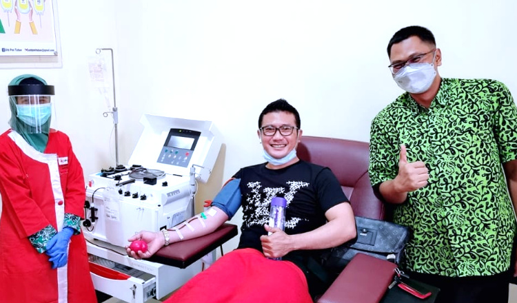 Ini Cerita Fahmi Fikroni Soal Pengalamanya Donor Plasma Konvaselen