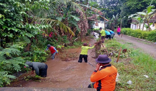 Desa Wonorejo Kedunggalar Melaksanakan Padat Karya Tunai
