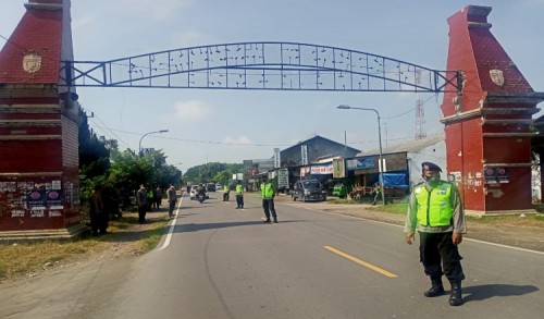 PSHT Gelar Parapatan Luhur, Polisi Jaga Ketat Perbatasan Ngawi Madiun