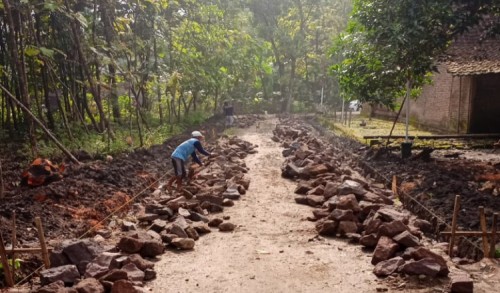 Dana Desa Keraskulon Kecamatan Gerih Dialokasikan Bangun Talud