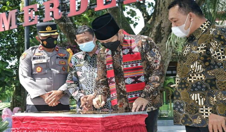 Gus Ipin Ajak Kaum Muda Jadikan Trenggalek Lebih Hijau