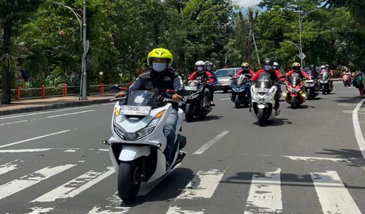 Ngoprek Kupas Tuntas Honda PCX Terbaru Bersama Komunitas HPCI Chapter Surabaya