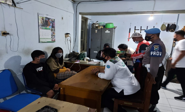 Belasan Pasangan Bukan Suami Istri Terjaring Operasi Pekat di Jombang