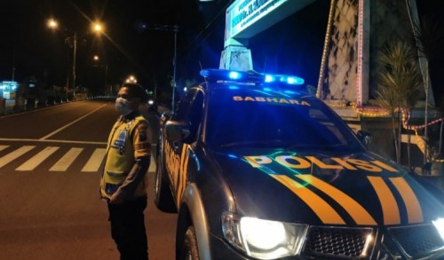 Cegah Balap LIar, Polisi di Pamekasan Rutin Patroli Malam Hari