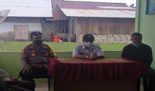 Tinjau Kesiapan PSU, Pj Bupati Halmahera Utara Kunjungi Desa Supu 