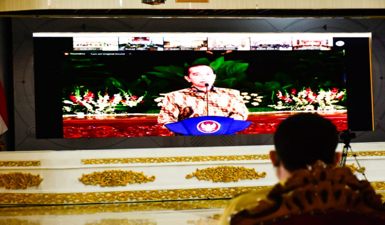 Jokowi Tekankan Kepala Daerah Harus Mengetahui Kondisi Terkini Covid-19