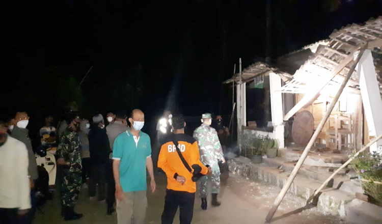 Diguncang Gempa, 112 Bangunan di Kabupaten Blitar Rusak 
