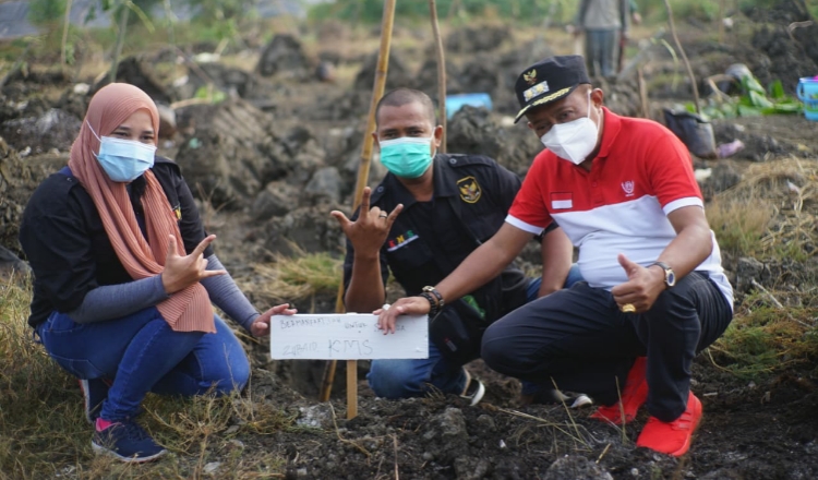 Antisipasi Dampak Pemanasan Global, Pemkot Surabaya Gencar Tanam Pohon