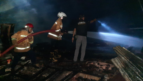 Diduga Konsleting Listrik, Rumah Warga di Purworejo Ludes Terbakar