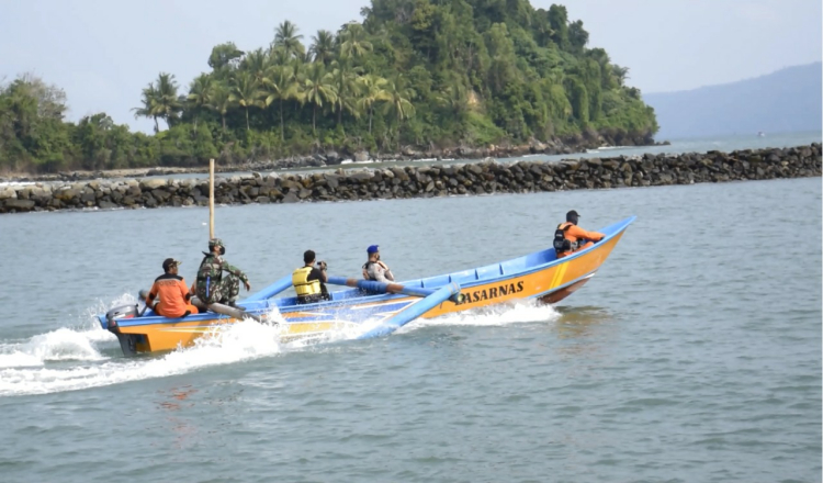 Dua Nelayan Hilang di Perairan Teluk Prigi Trengggalek