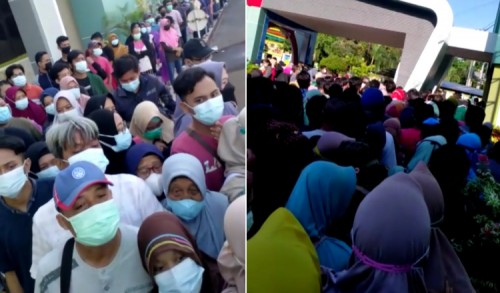 Cegah Penyebaran Covid-19, Vaksinasi Massal di RSUD Tuban Abaikan Prokes