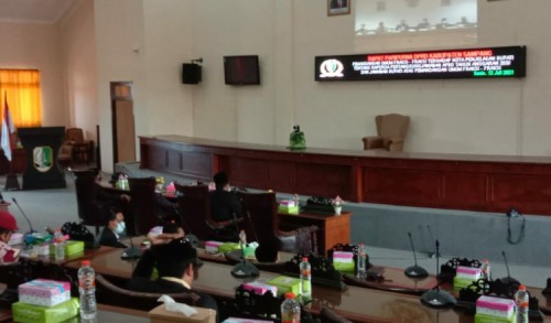 DPRD Sampang Lanjutkan Paripurna Pertanggungjawaban Pelaksanaan APBD 2020
