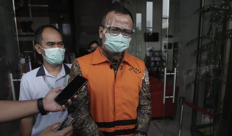 Divonis 5 Tahun Atas Kasus Suap Ekspor Benih Lobster, Prabowo: Saya Sedih
