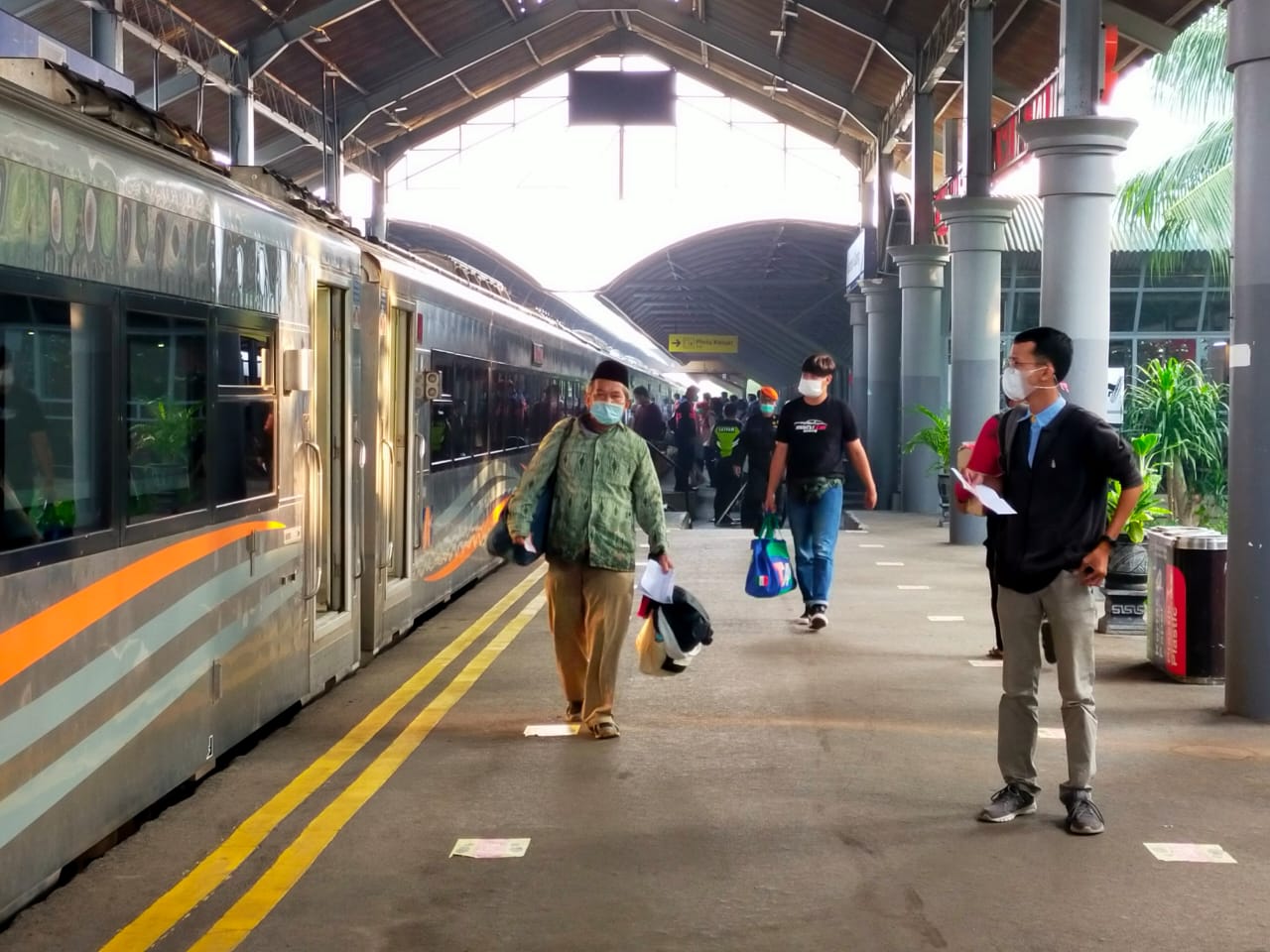 PPKM Dilanjutkan, Ini Syarat Perjalanan KA di Daops 8 Surabaya