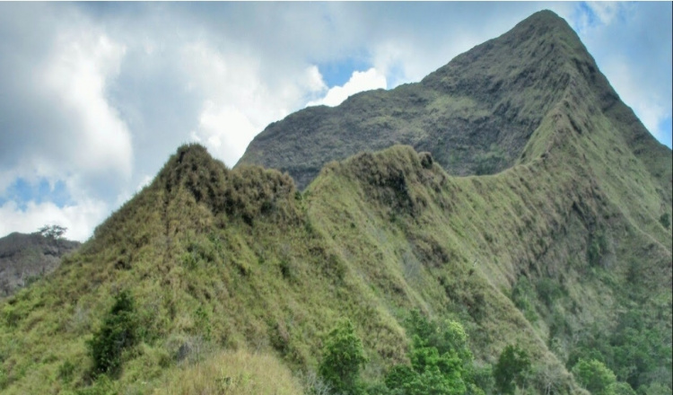 Masuk Ijen Geopark, Perhutani Bondowoso Jamin Keamanan Pendaki Gunung Piramid