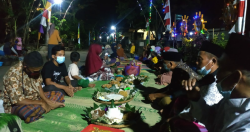 Peringatan HUT RI, Warga di Purworejo Gelar Tradisi Kembul Bujono