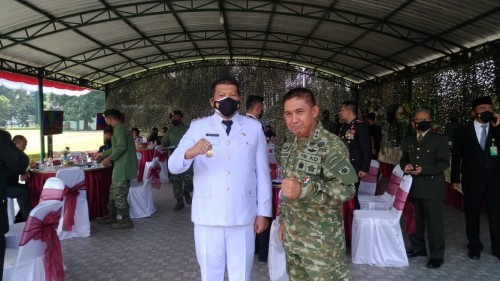 HUT TNI ke-76: Wabup Malang Puji Peran Besar TNI Jaga Keutuhan NKRI