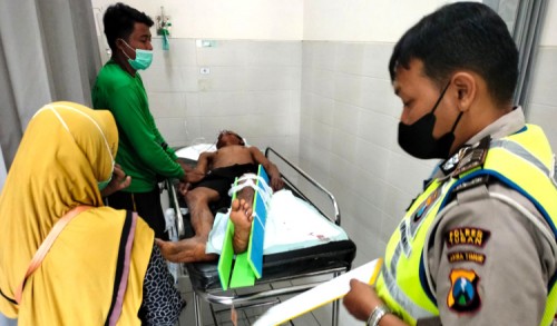 Kecelakaan di Tuban, Dua Motor Bertabrakan di Jalan Pantura Para Korban Luka-luka