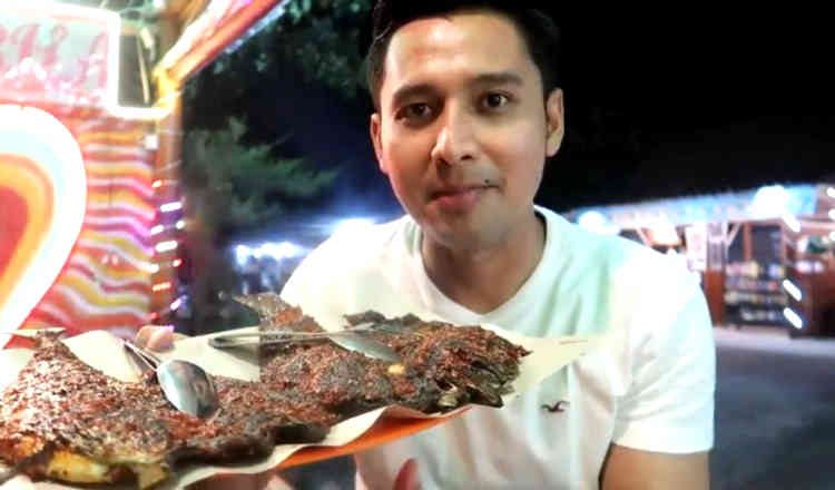 Menikmati Kuliner Seafood di Kampung Mandar Banyuwangi