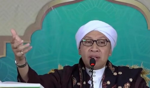 Buya Yahya: Manusia Dan Kehidupan Di Alam Barzah