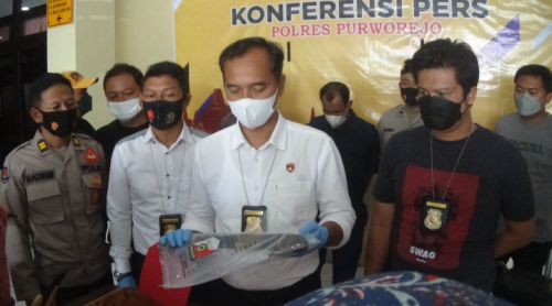 Dua Bulan Buron, Pembunuh Guru SMP di Purworejo Diringkus Polisi di Jakarta
