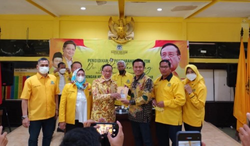 Konsolidasi Partai, Golkar Surabaya Optimis Antarkan Airlangga Hartarto ke Kursi Presiden