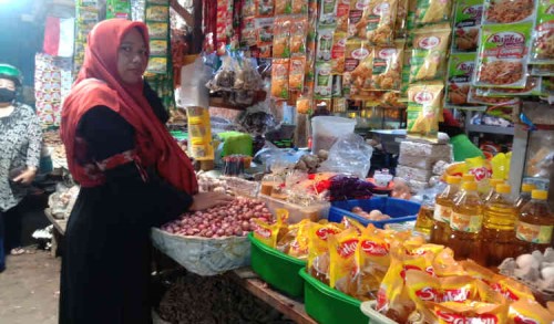 Kebijakan Satu Harga Minyak Goreng Rp 14 Ribu, Pedagang di Banyuwangi Terancam Merugi