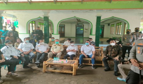 Pasca Penangkapan Warga, Komisi III DPR RI Kunjungi Desa Wadas Purworejo