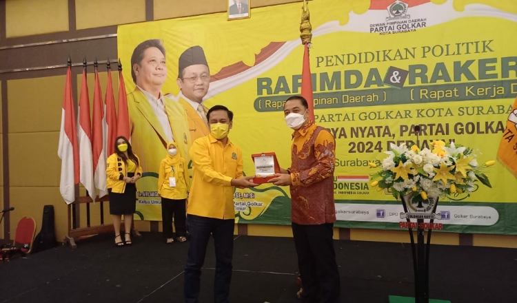 Terasa Istimewa, Wali Kota Eri Sebut Golkar Sebagai Rumah Sendiri