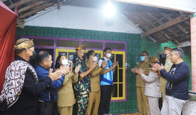 Jaringan listrik di Kawasan Lereng Bromo Bertambah 