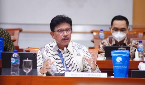 Menteri Johnny: Kominfo Fokus Penyelesaian 6 Arah Strategis Peta Jalan Indonesia Digital 