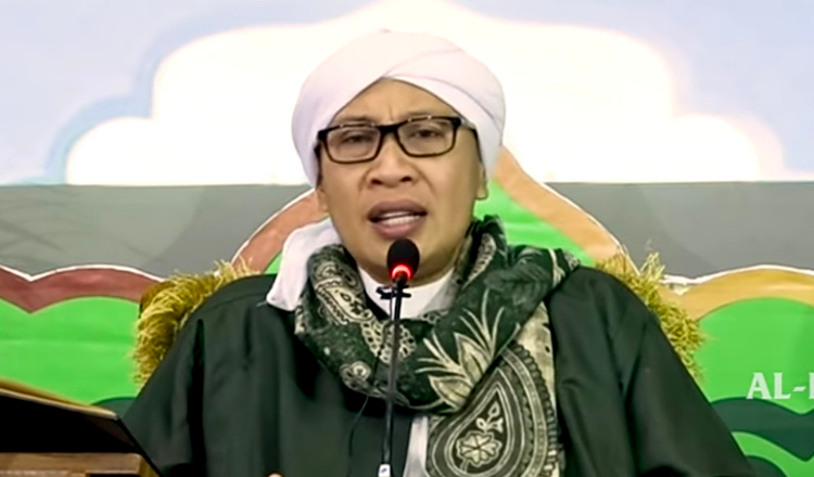 Buya Yahya: Lazimkan Beristighfar Siang ataupun Malam