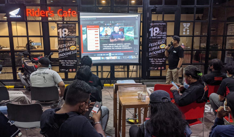 Komunitas FSI Jatim Ramaikan Anniversary 18th di MPM Riders Café Surabaya