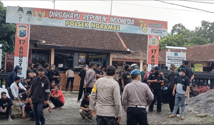 Warga Ngawi Ancam Datangkan Massa Lebih Banyak Jika Kafe Bodong Milik ASN di Ngrambe Tetap Beroperasi