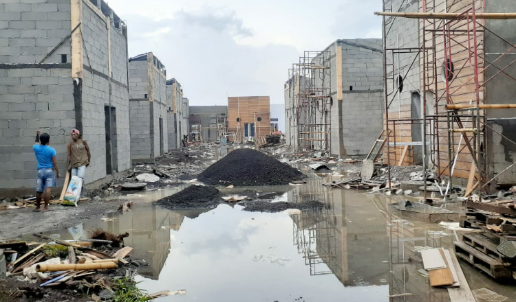 Diduga Dampak Pembangunan Baru, Kompleks IKR Kaliwates Tergenang Banjir