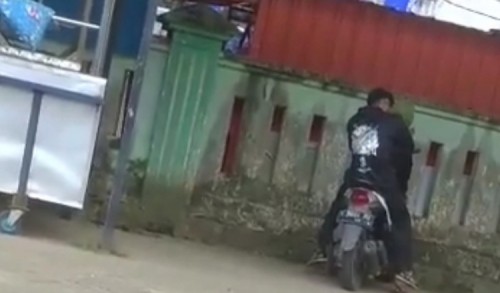 Polisi Amankan Pasangan Remaja Diduga Pelaku Video Mesum di Area Parkir Pasar Montongsekar Tuban