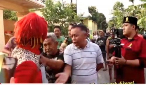 Pesulap Merah 'Diserang' Pengikut Gus Samsudin saat Datang ke Padepokan Nur Dzat Sejati, Begini Kronologinya 