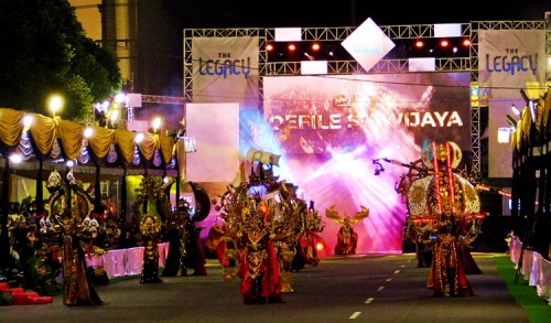 JFC Grand Carnival 2022 Berlansgung Megah dan Meriah, Pertama Kali Dilaksanakan Pada Malam Hari