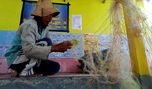 Solar Langka, Nelayan di Tuban Terpaksa Tidak Melaut 