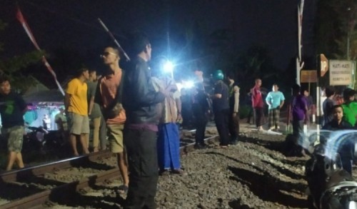 Ibu dan Anak Tewas Tertabrak Kereta Api di Jember, Korban Terpental Hingga Beberapa Meter