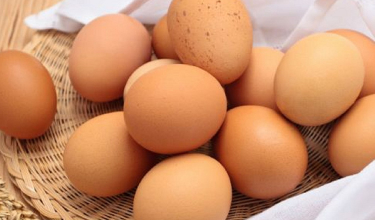 Harga Telur Meroket, Emak-emak Hingga Pegiat Kuliner Gigit Jari