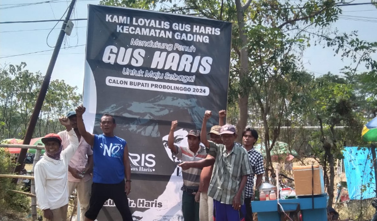 Banjir Dukungan Maju Cabup Probolinggo, Baliho dan Poster Gus Haris Bertebaran