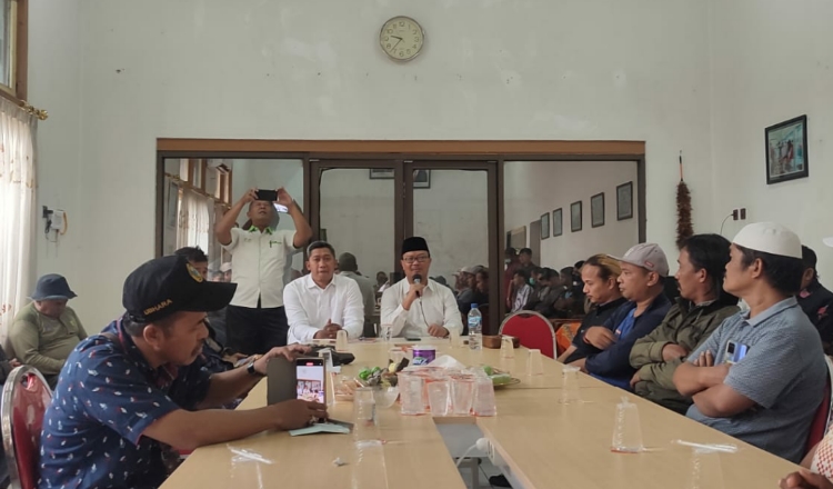 Jagal Surabaya Protes Rencana Pemindahan Unit Pemotongan Sapi