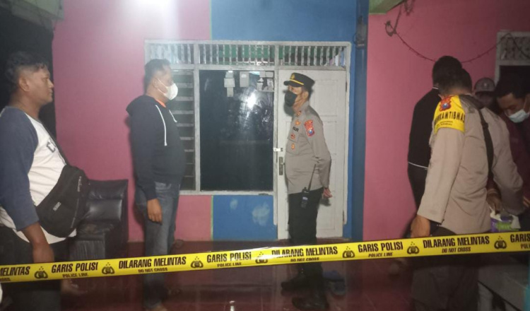 Diduga Dibunuh, Pria di Ngawi Ditemukan Tewas Dengan Luka Tusuk Bagian Dada
