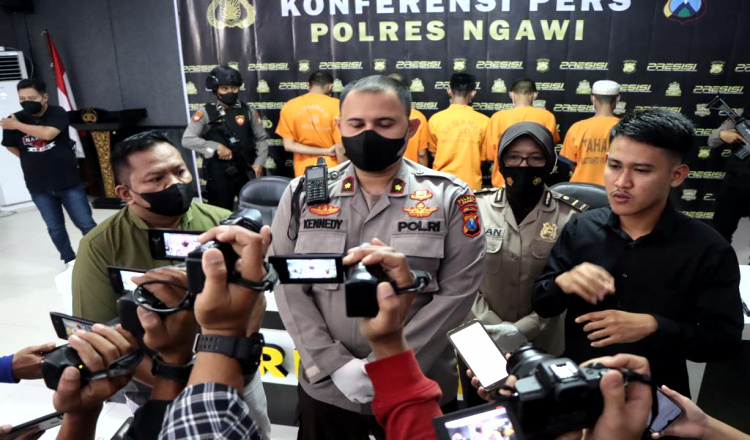 Satresnarkoba Polres Ngawi Bekuk 6 Pengedar Narkoba, 1 Merupakan IRT