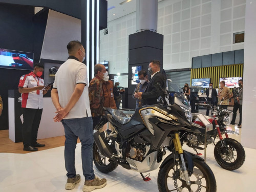 MPM Honda Jatim Hadirkan Motor Baru Honda ST125 Dax dan New Honda ADV160 di GIIAS Surabaya 2022