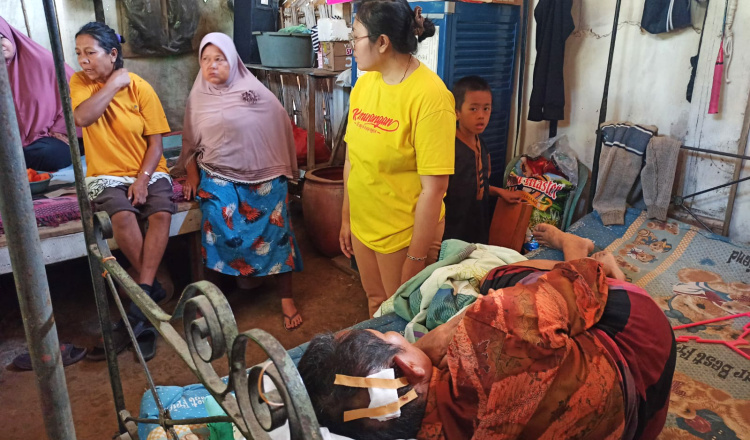 Rumah Pasutri di Banyuwangi Disatroni Empat Orang Bercelurit, Korban Terluka di Kepala